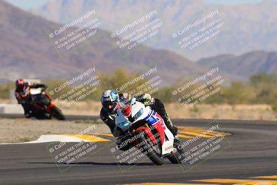 media/Nov-06-2022-SoCal Trackdays (Sun) [[208d2ccc26]]/Turn 14 (930am)/